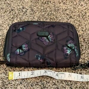 Lug butterfly wristlet wallet